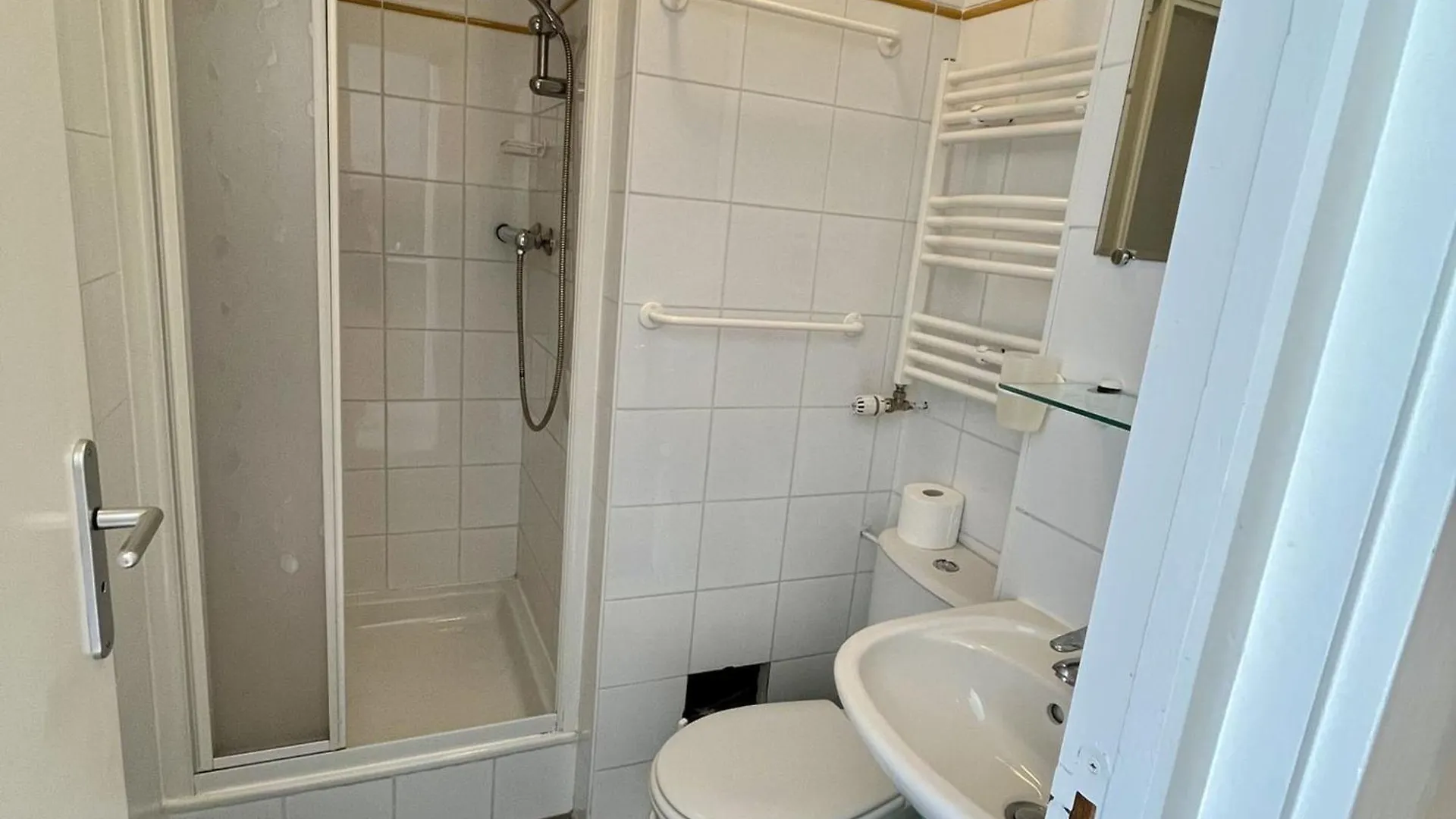 Appartement Studio Renove Proche Pistes Et Commerces Avec Balcon Pour 4 Personnes - Fr-1-425-234 Arâches